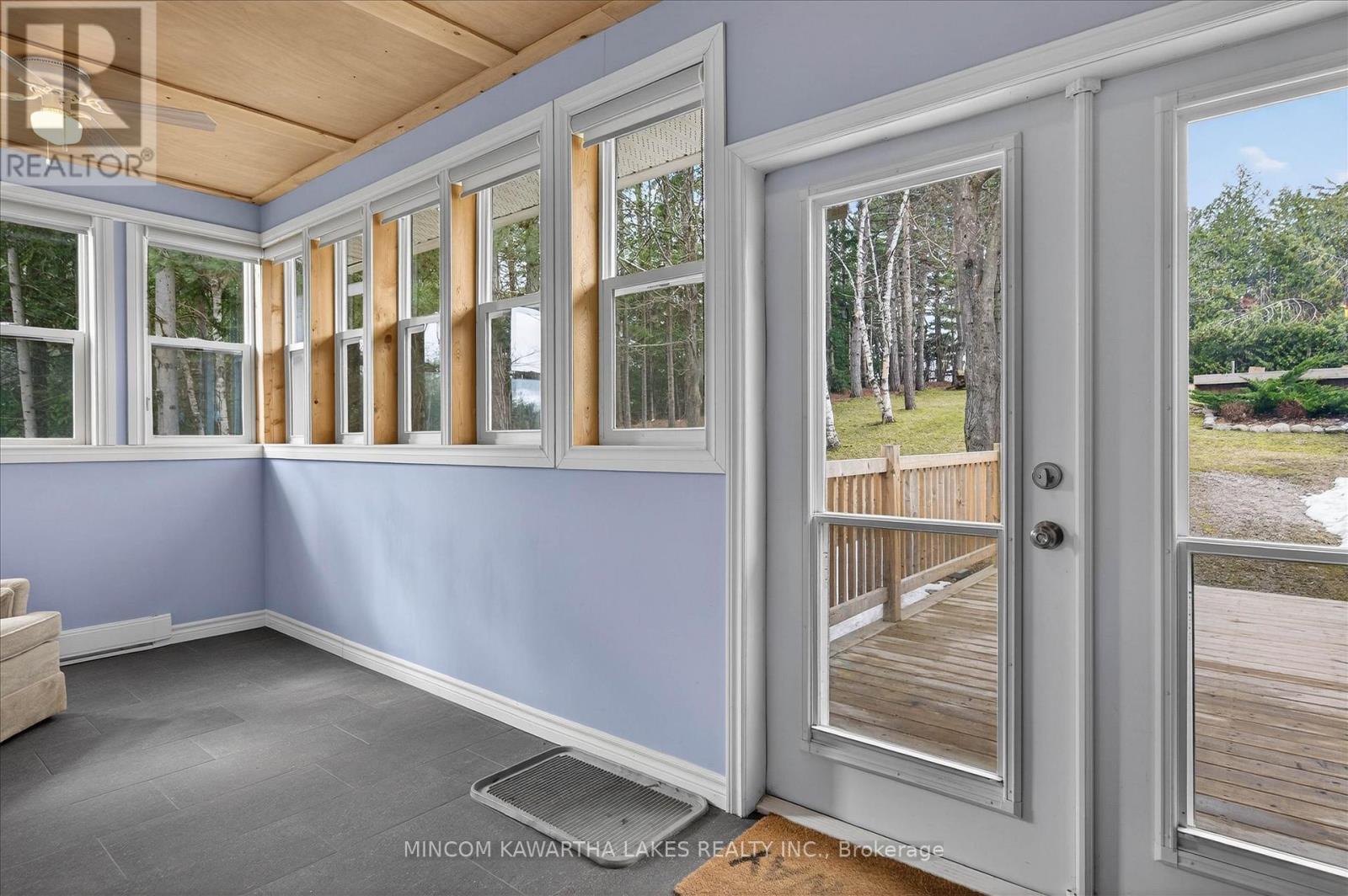 572 Fallis Line Property Photo 27
