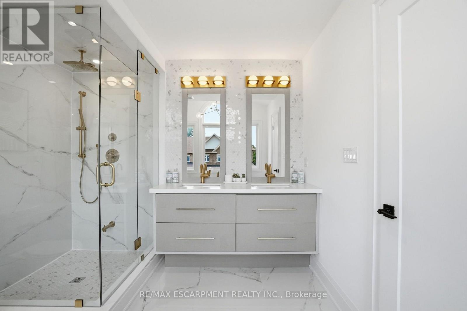 21 Rainey Drive Property Photo 19
