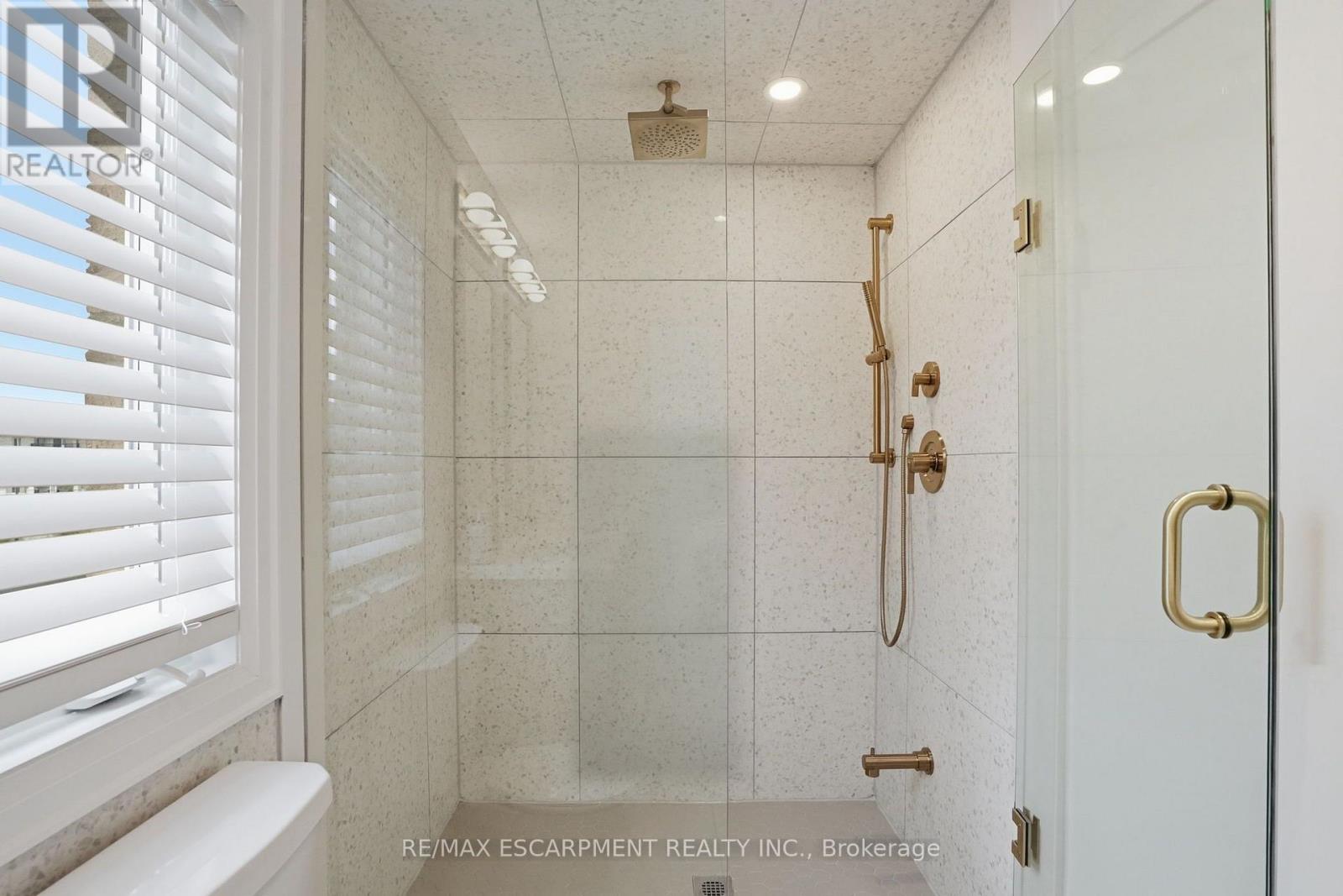 21 Rainey Drive Property Photo 28