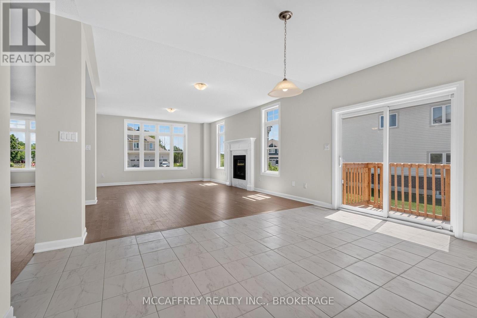 103 Gildersleeve Boulevard Property Photo 20
