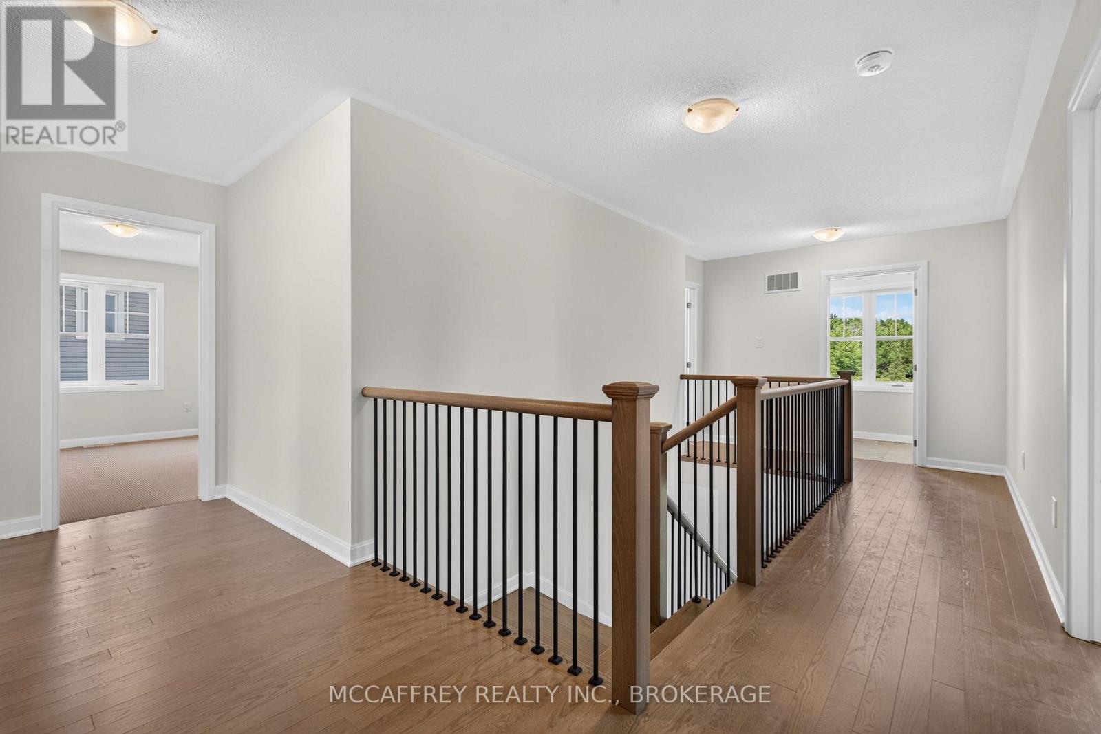 103 Gildersleeve Boulevard Property Photo 23