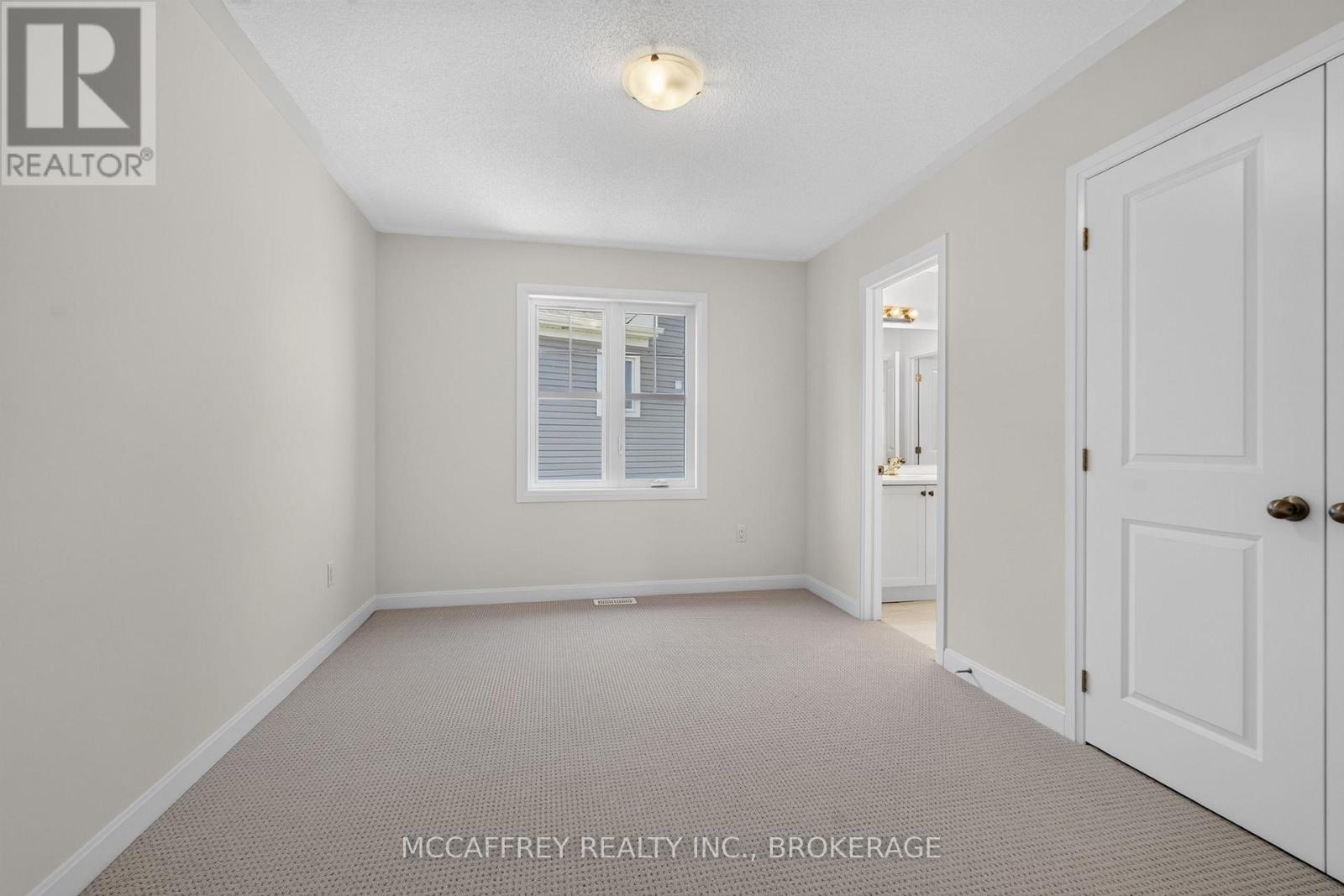 103 Gildersleeve Boulevard Property Photo 40