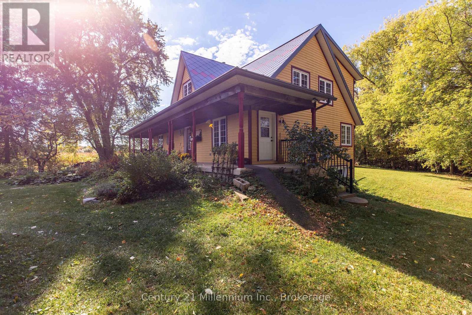 42532 Grey Road 109 Property Photo 3