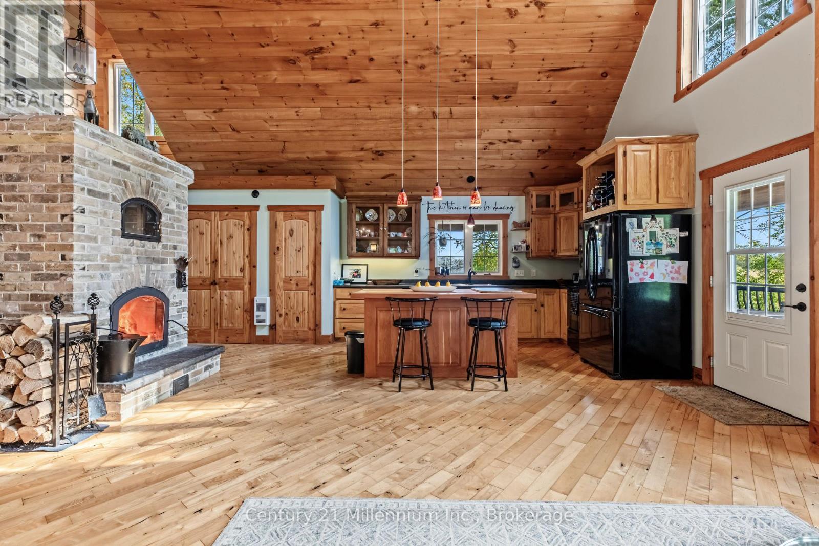 42532 Grey Road 109 Property Photo 29