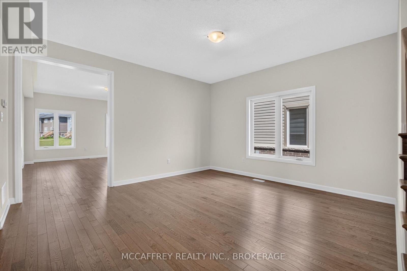 117 Windermere Boulevard Property Photo 8