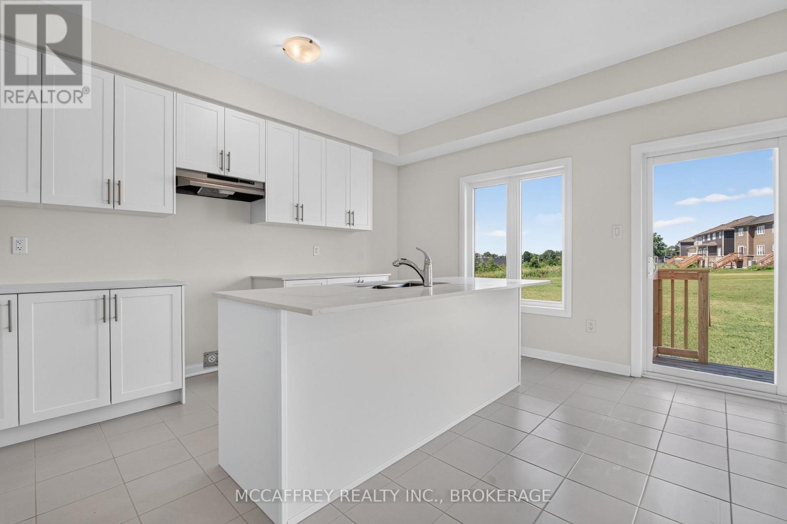 117 Windermere Boulevard Property Photo 19