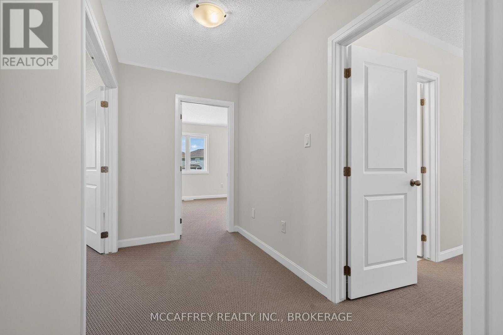 117 Windermere Boulevard Property Photo 23