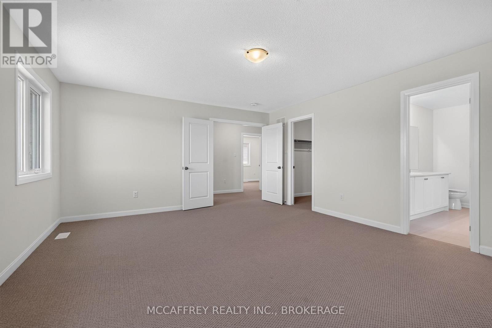 117 Windermere Boulevard Property Photo 27
