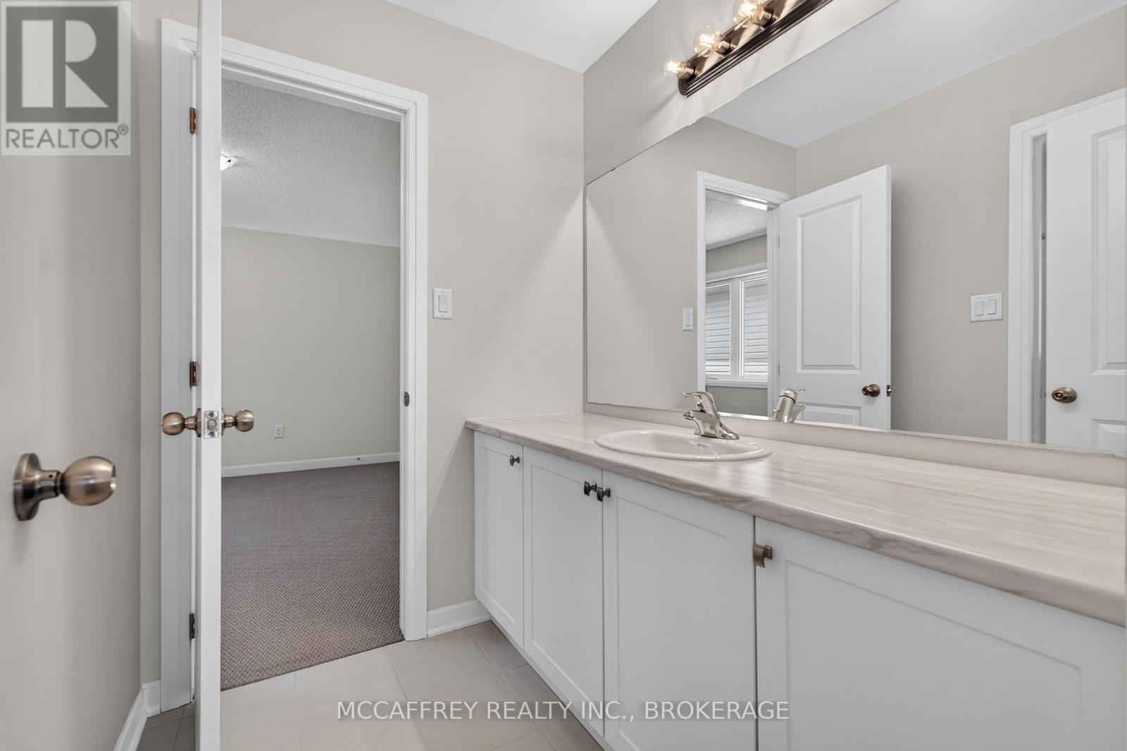 117 Windermere Boulevard Property Photo 33