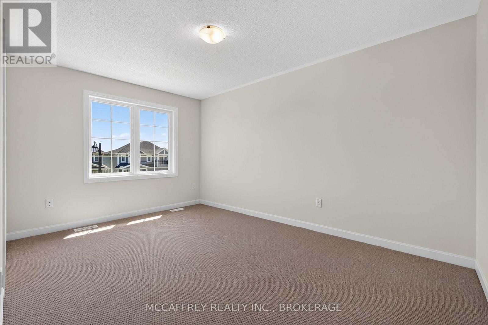 117 Windermere Boulevard Property Photo 36