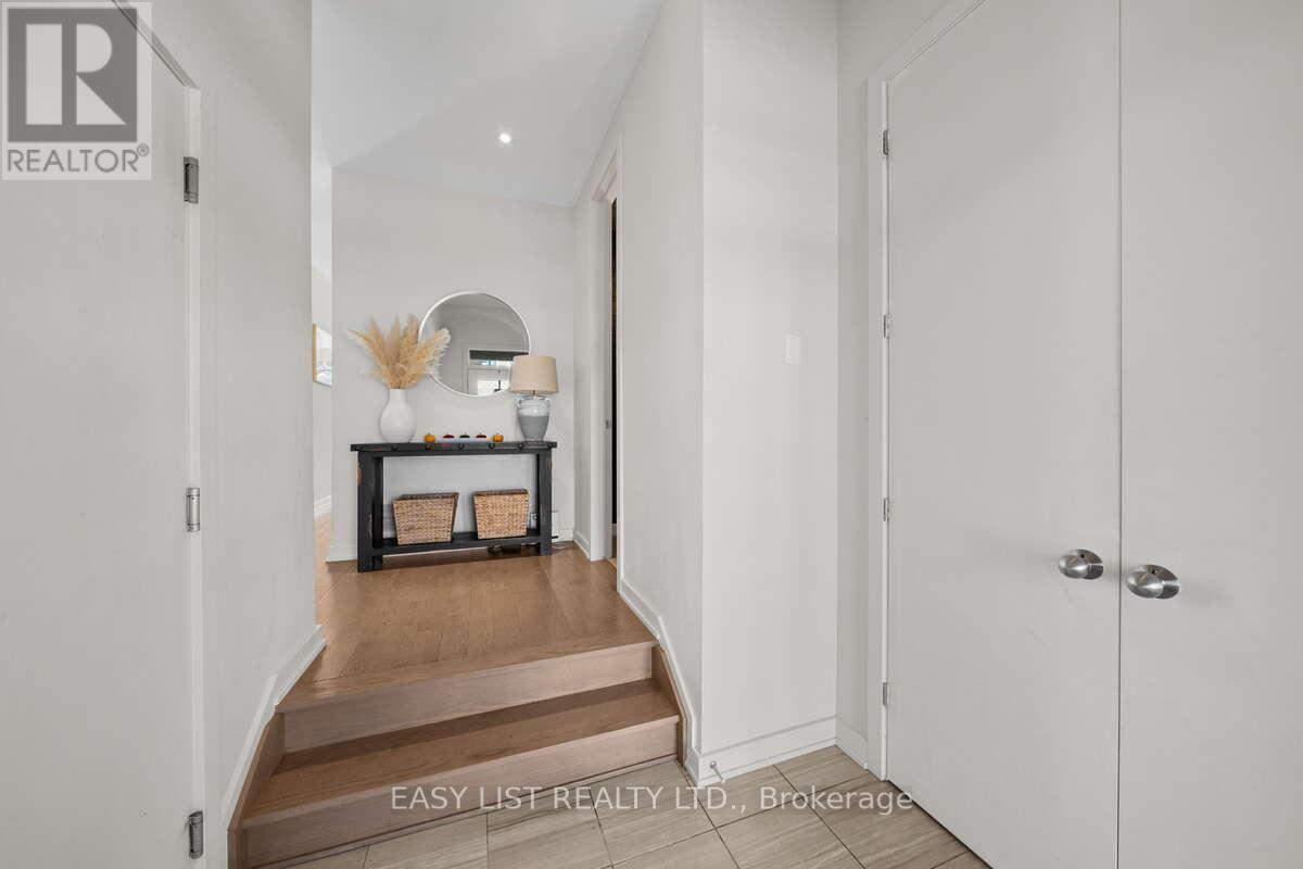 775 Carnelian Crescent Property Photo 7