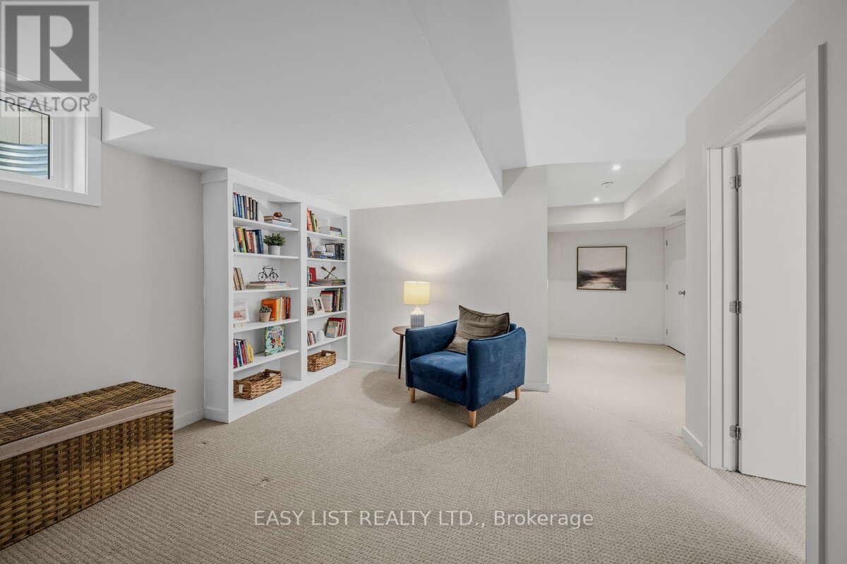 775 Carnelian Crescent Property Photo 42