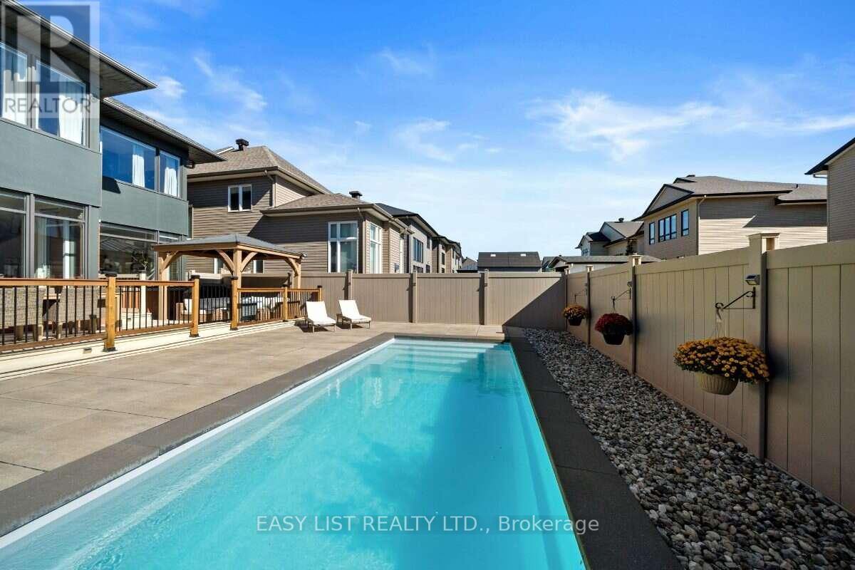 775 Carnelian Crescent Property Photo 46