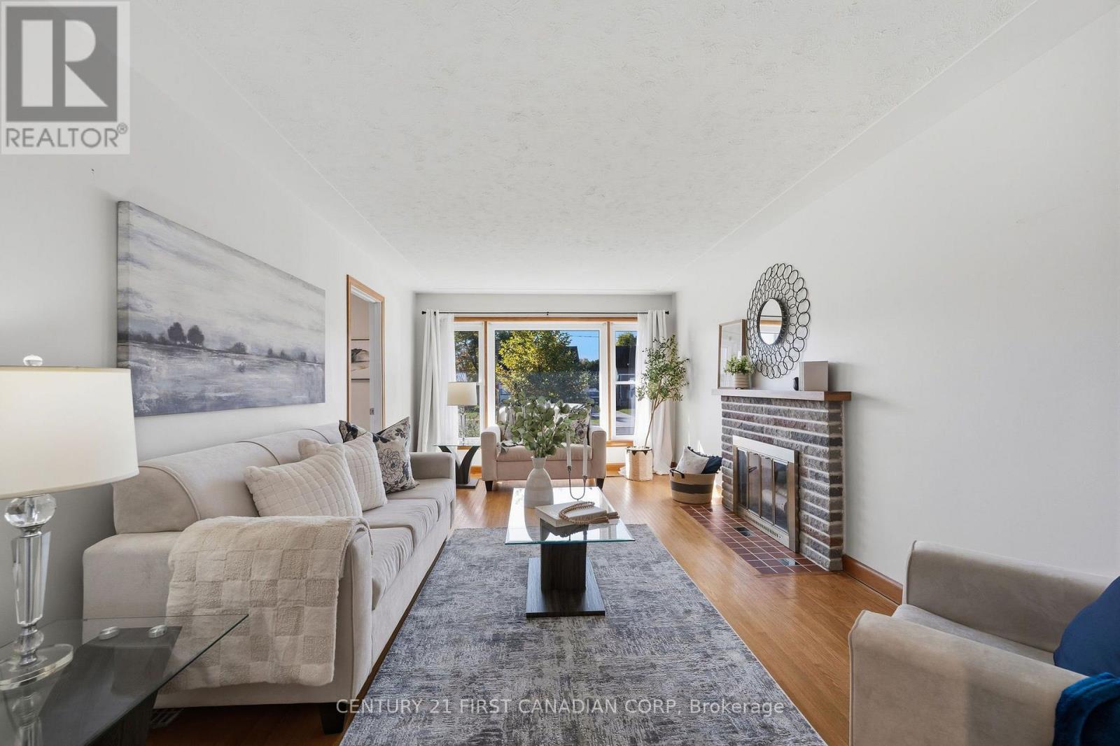 180 Forest Avenue Property Photo 12