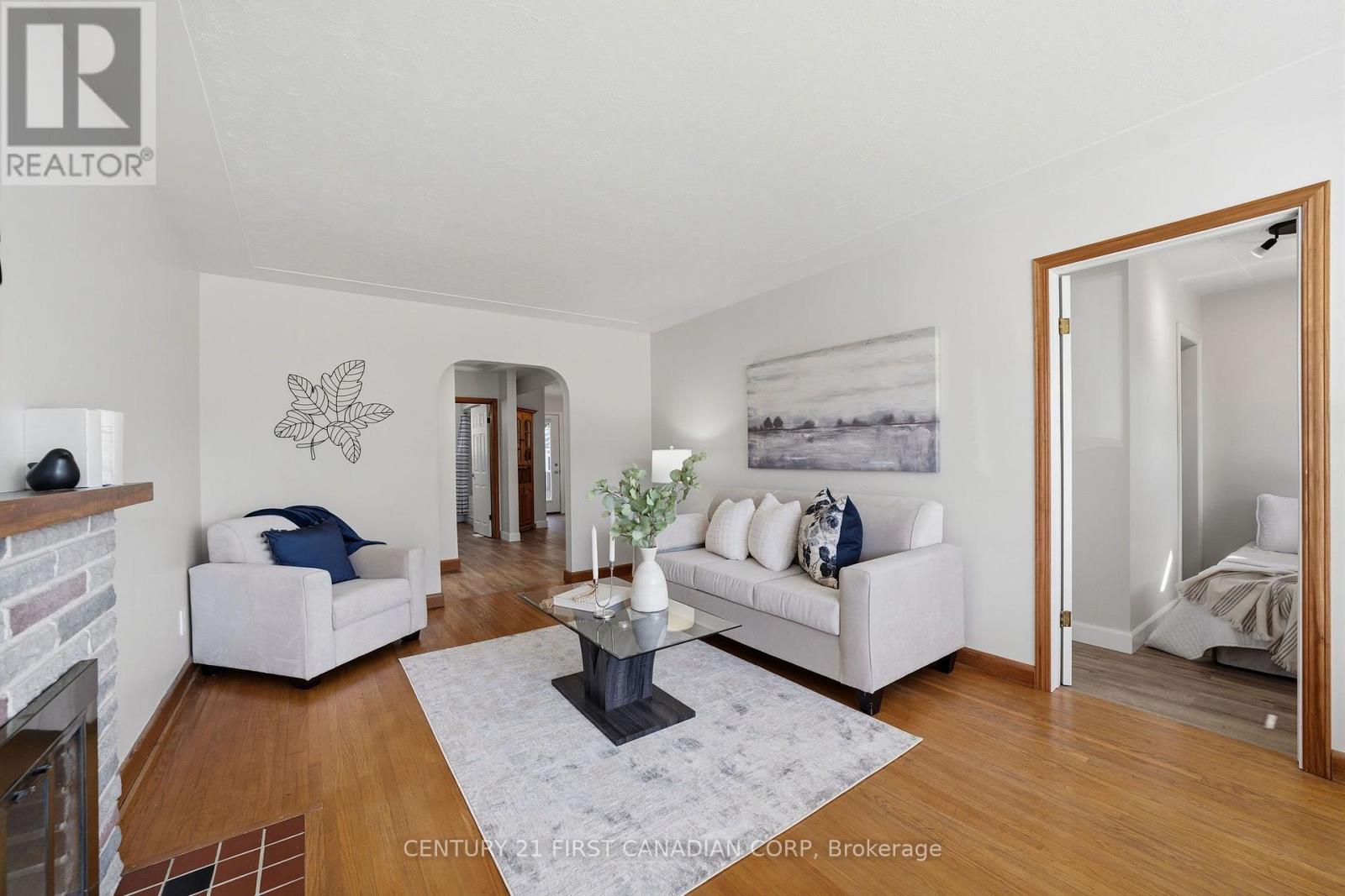 180 Forest Avenue Property Photo 13