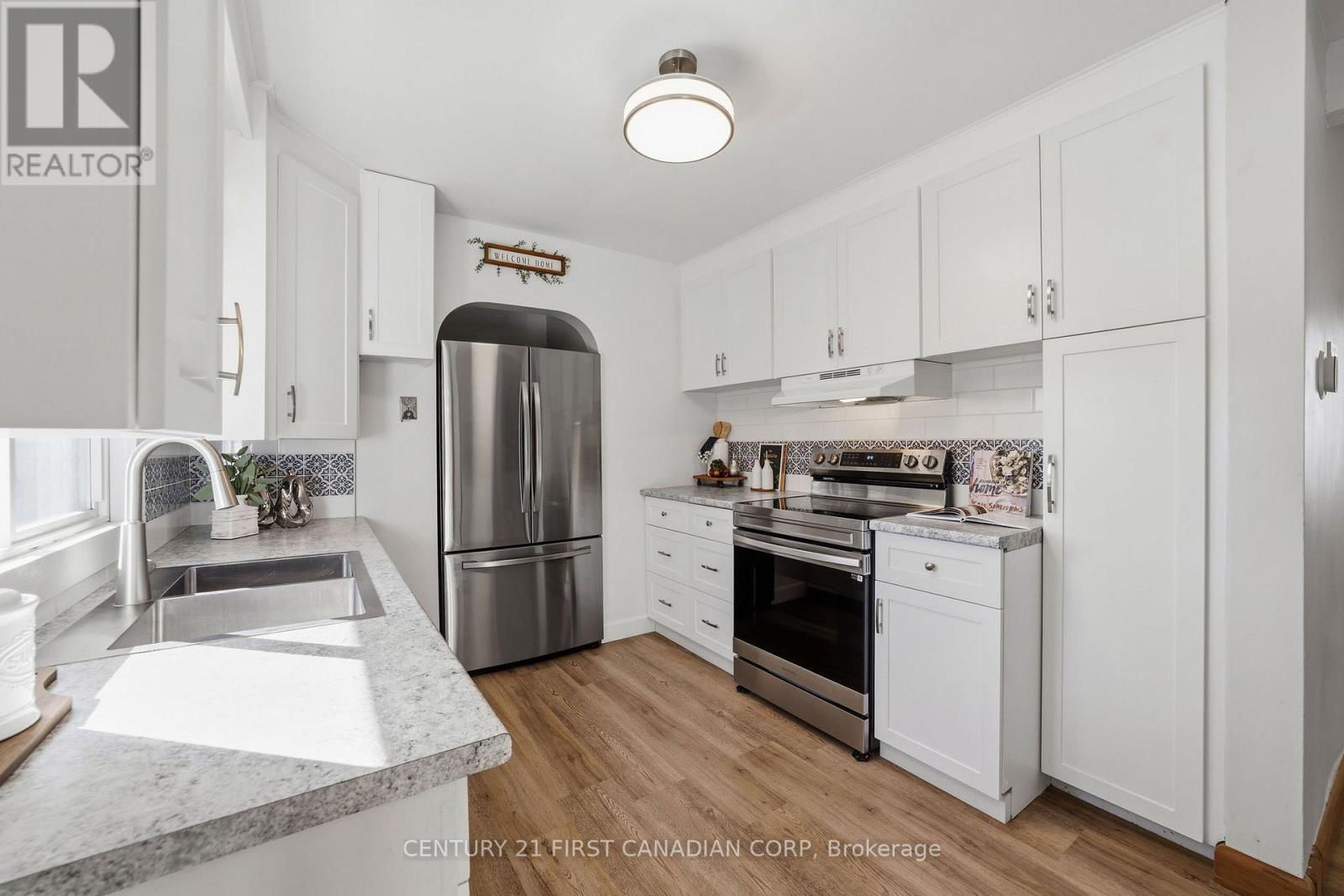 180 Forest Avenue Property Photo 17