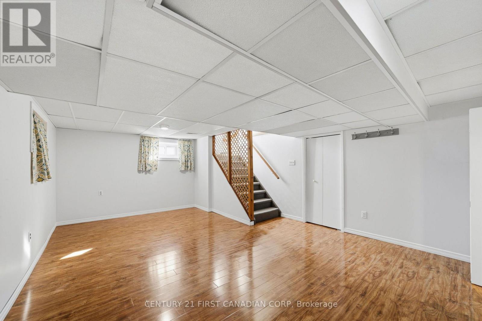 180 Forest Avenue Property Photo 21