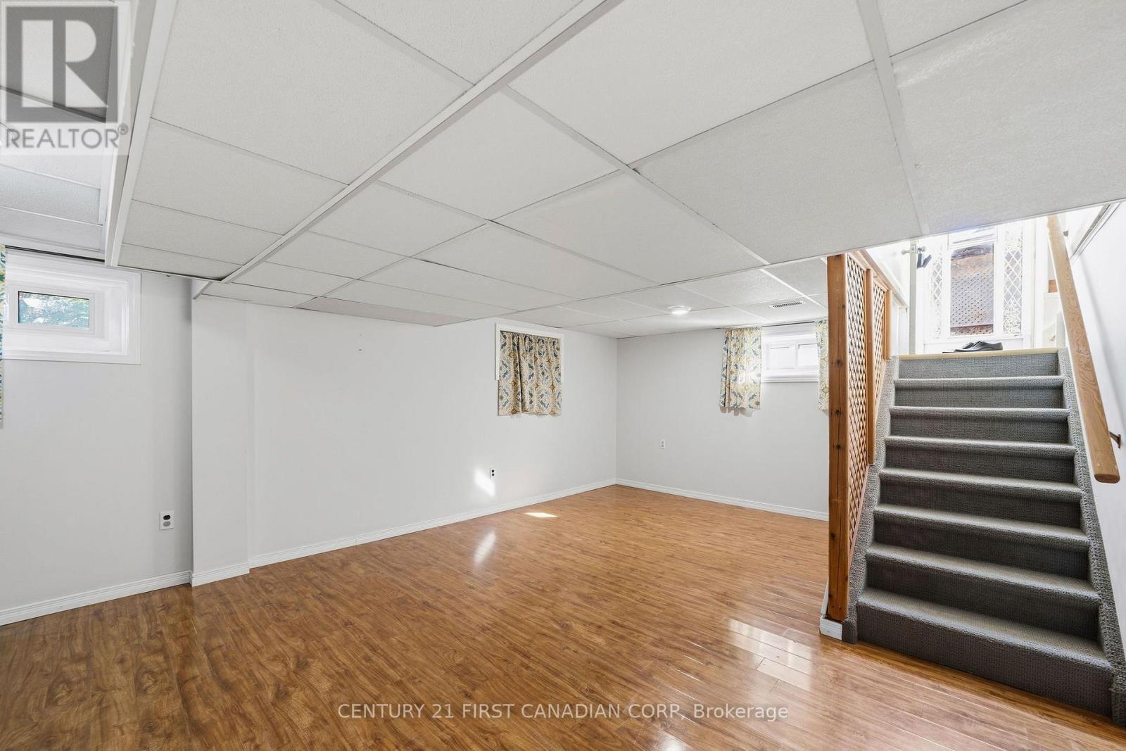 180 Forest Avenue Property Photo 22