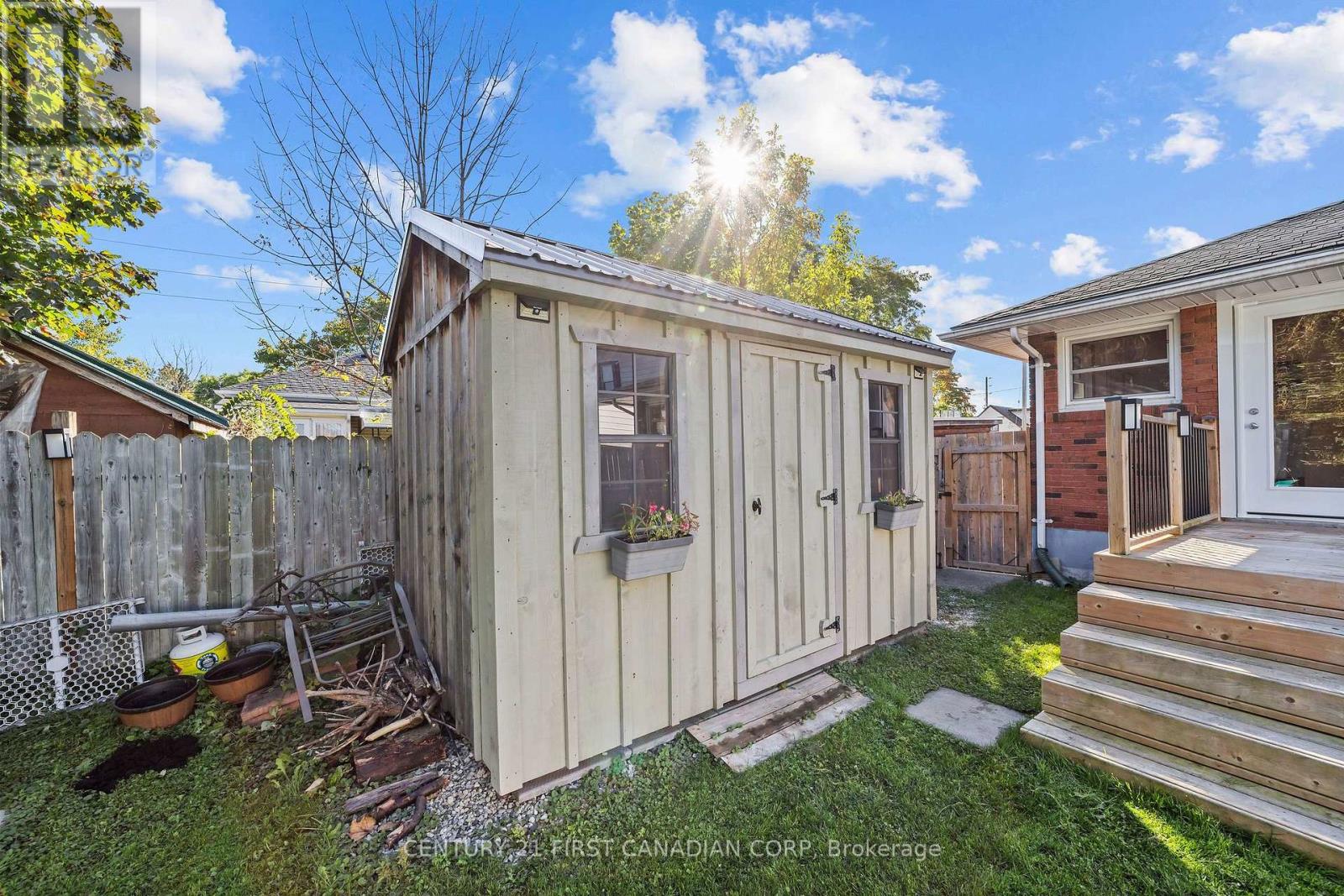 180 Forest Avenue Property Photo 29