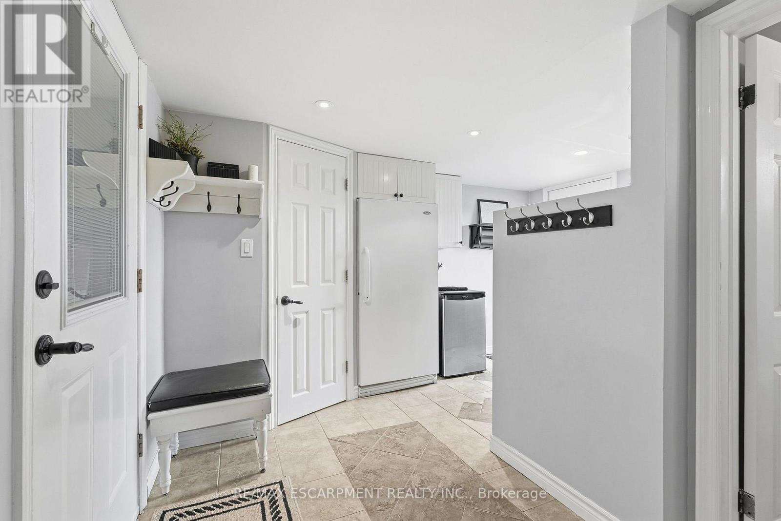 826 Millgrove Side Road Property Photo 38