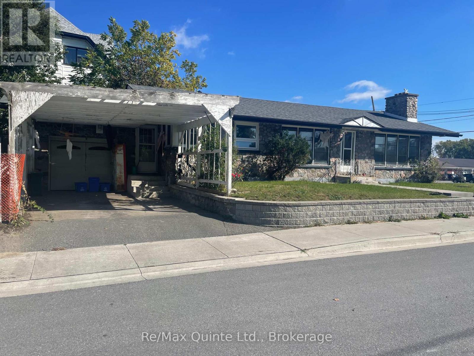 1 Lorne Avenue Property Photo 1