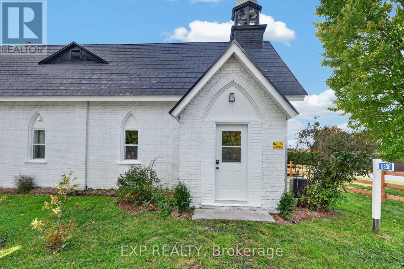 6330 County Rd 10 Line Property Photo 4