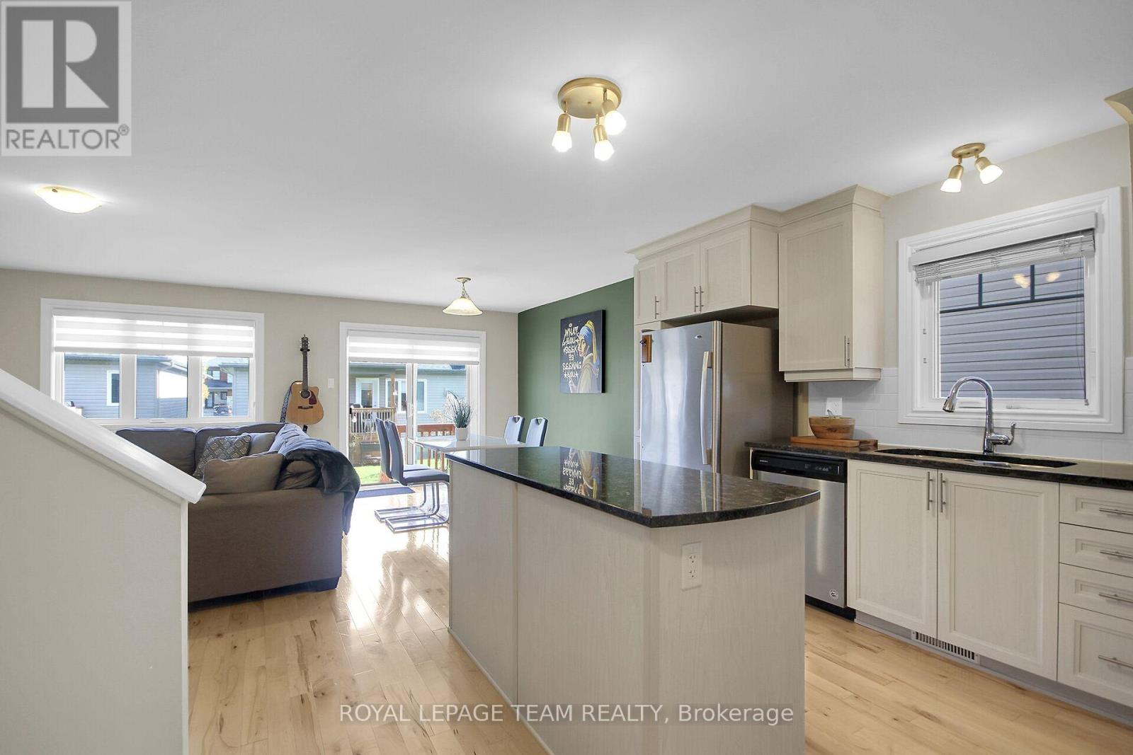 355 Twilight Avenue Property Photo 9