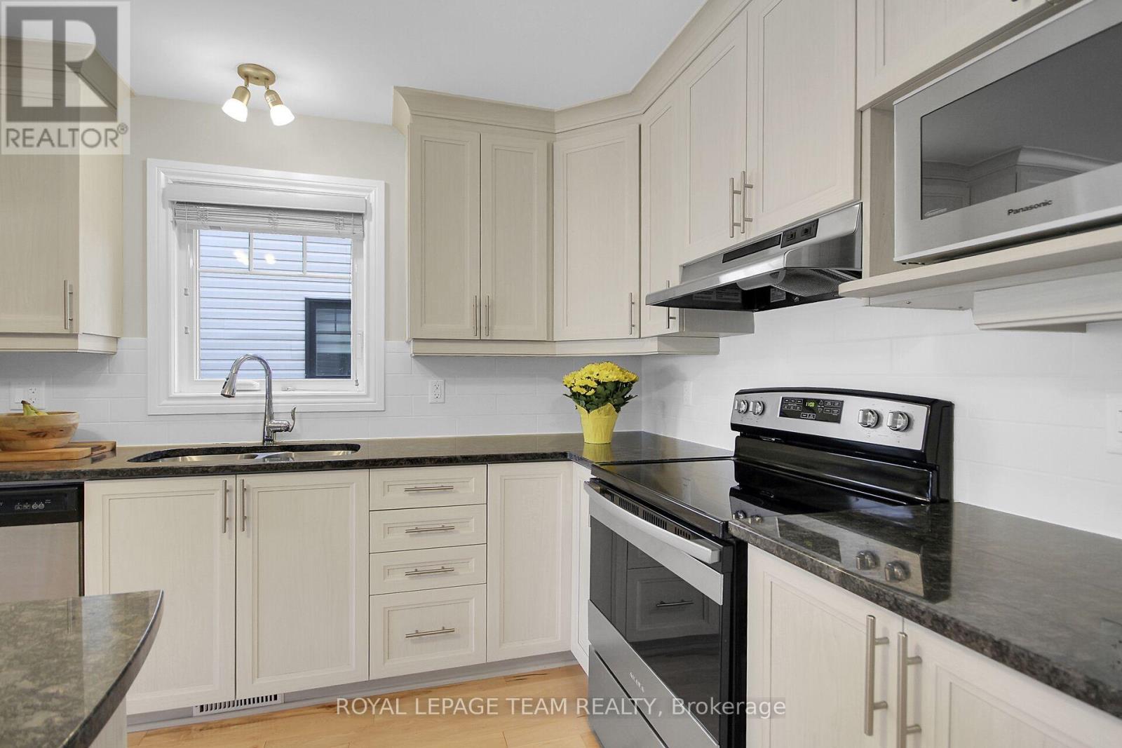355 Twilight Avenue Property Photo 10