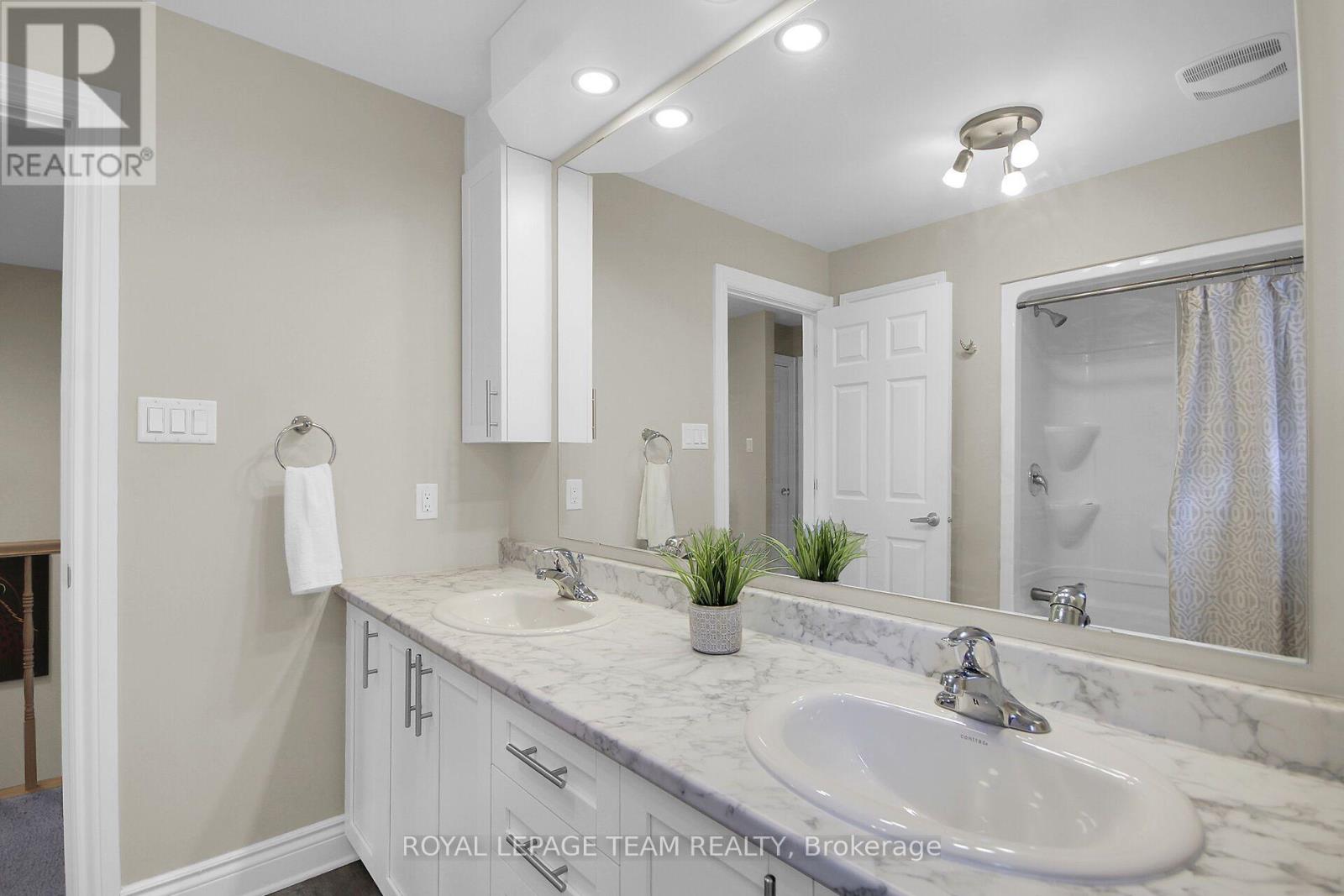 355 Twilight Avenue Property Photo 25