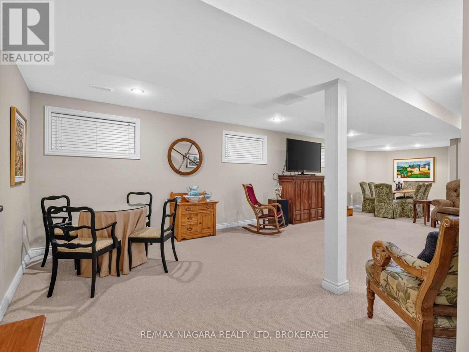 375 Jasmine Court Property Photo 35