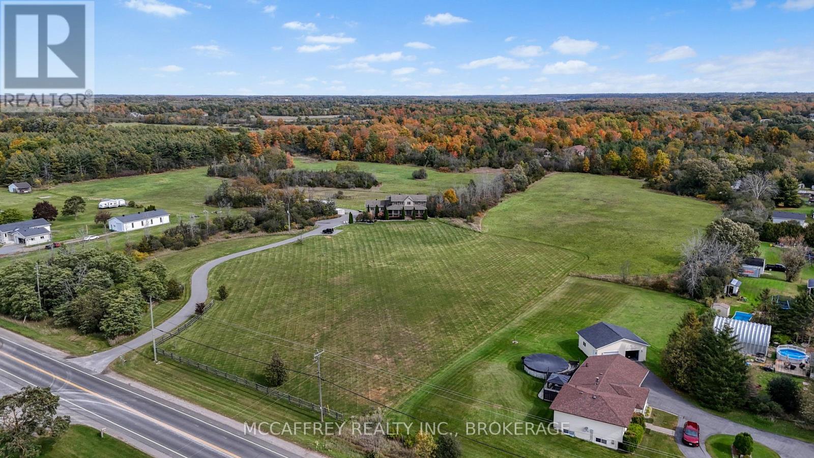 4012 Sydenham Road Property Photo 2
