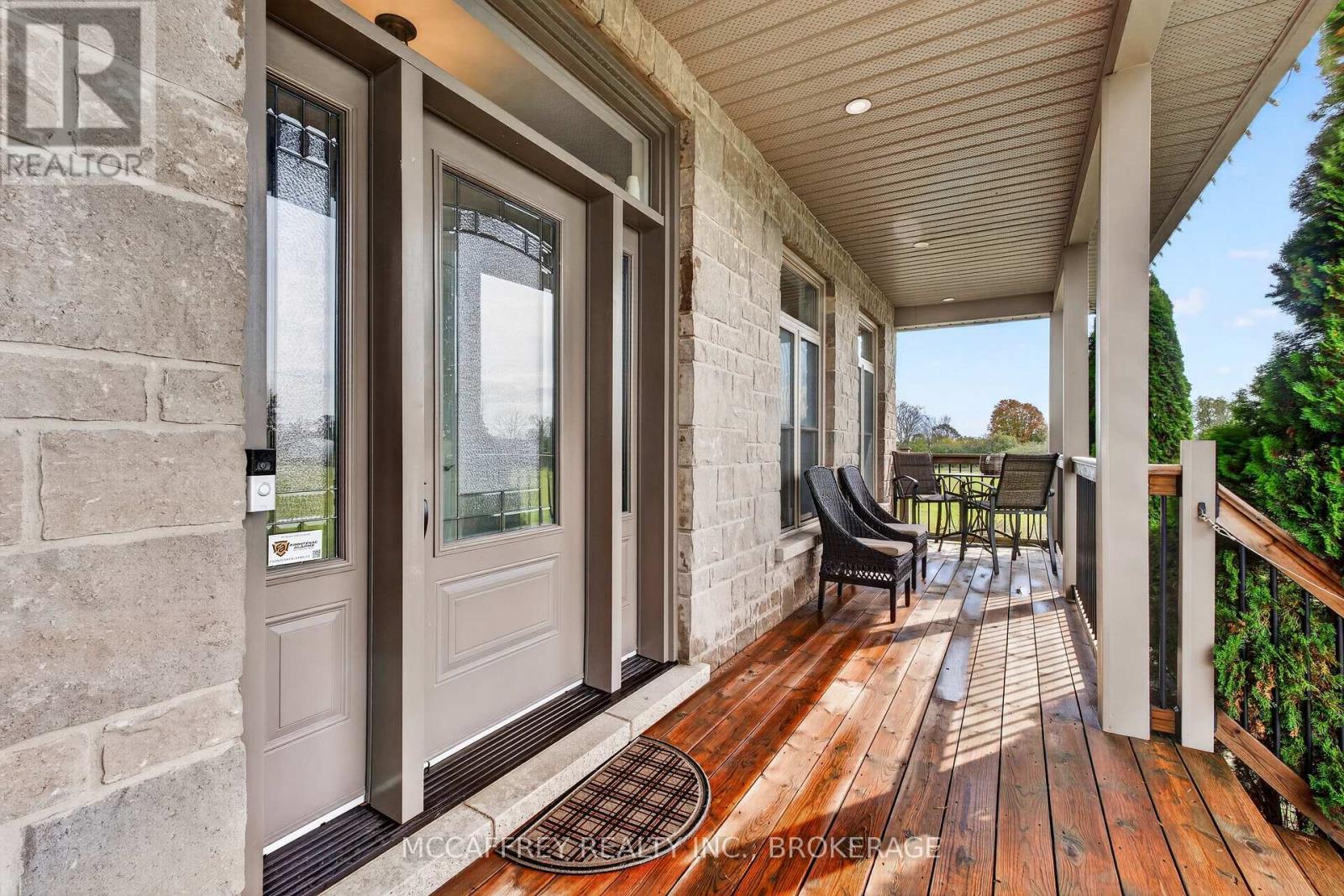 4012 Sydenham Road Property Photo 6
