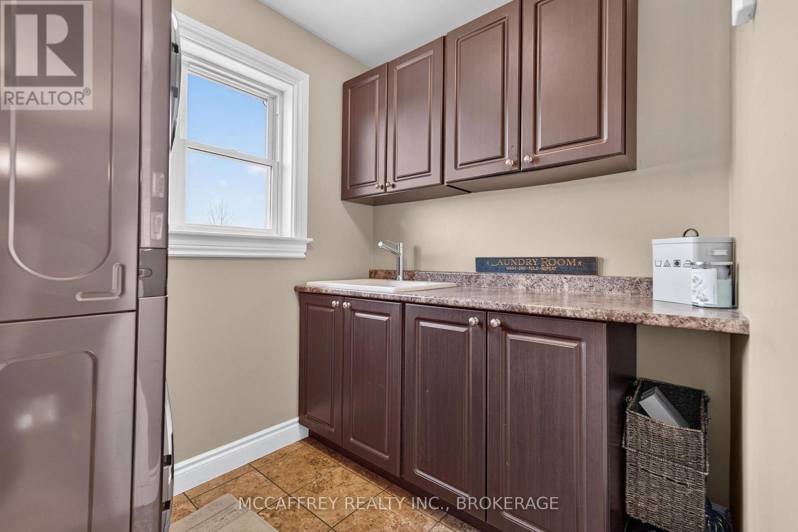 4012 Sydenham Road Property Photo 26