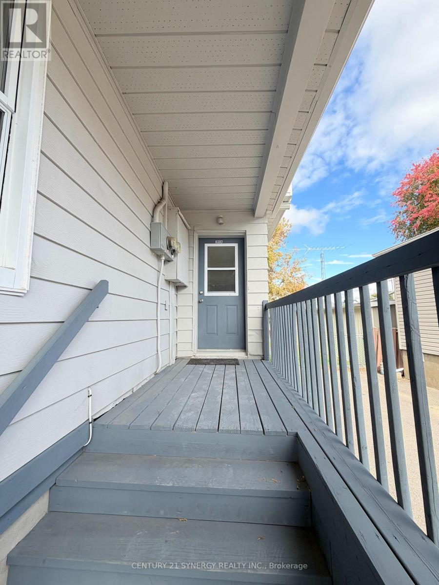 A - 346 Rue Telegraph Road Property Photo 5