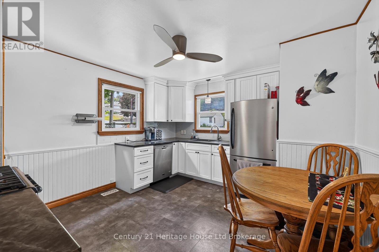 209 Butler Street Property Photo 3