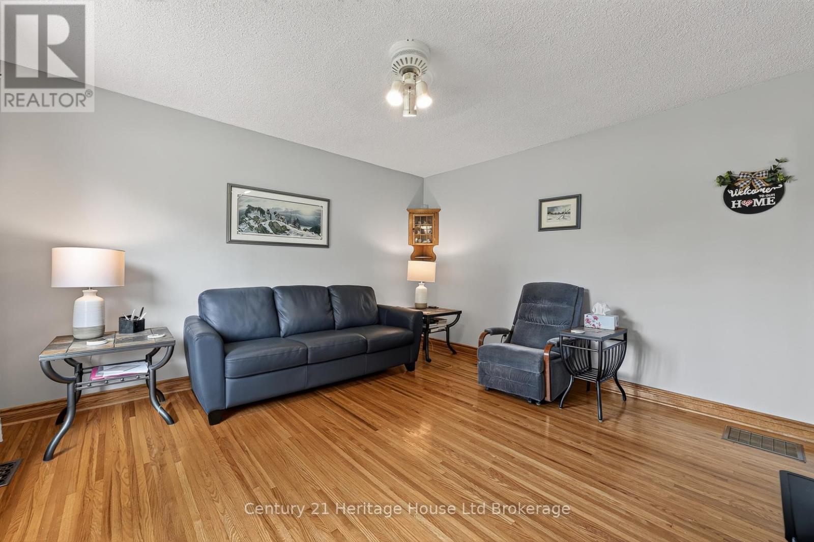209 Butler Street Property Photo 10