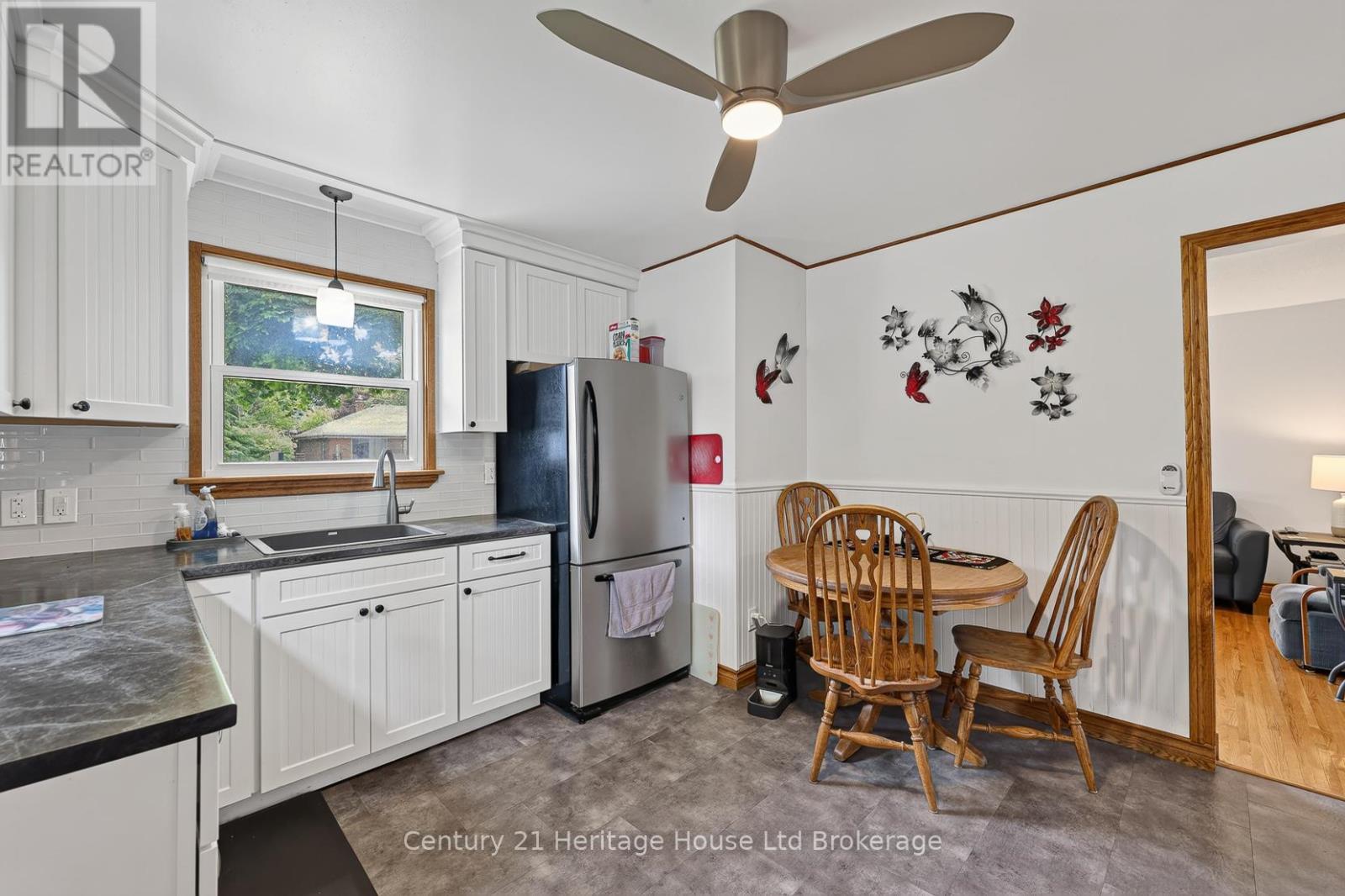 209 Butler Street Property Photo 11