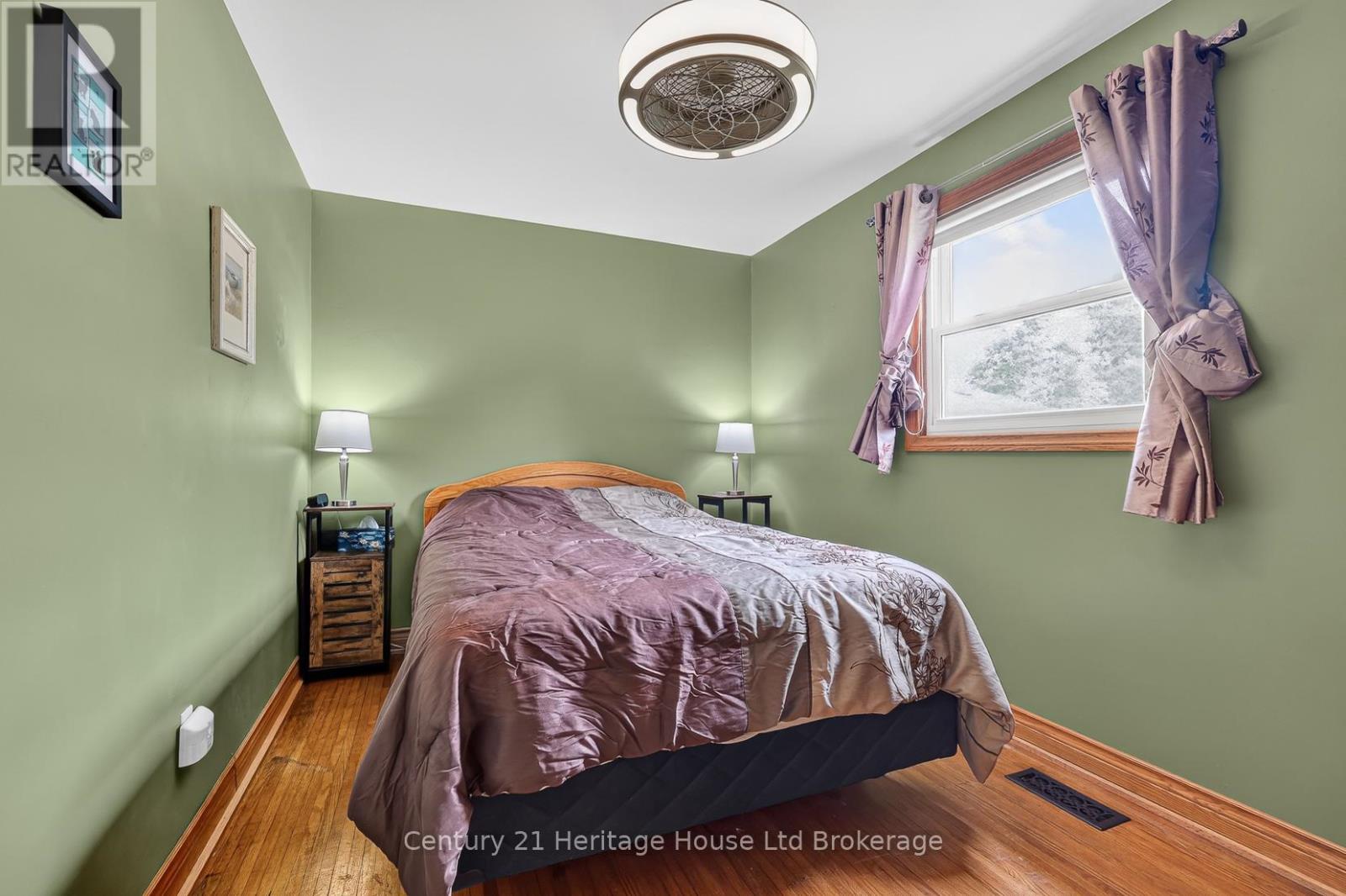 209 Butler Street Property Photo 14