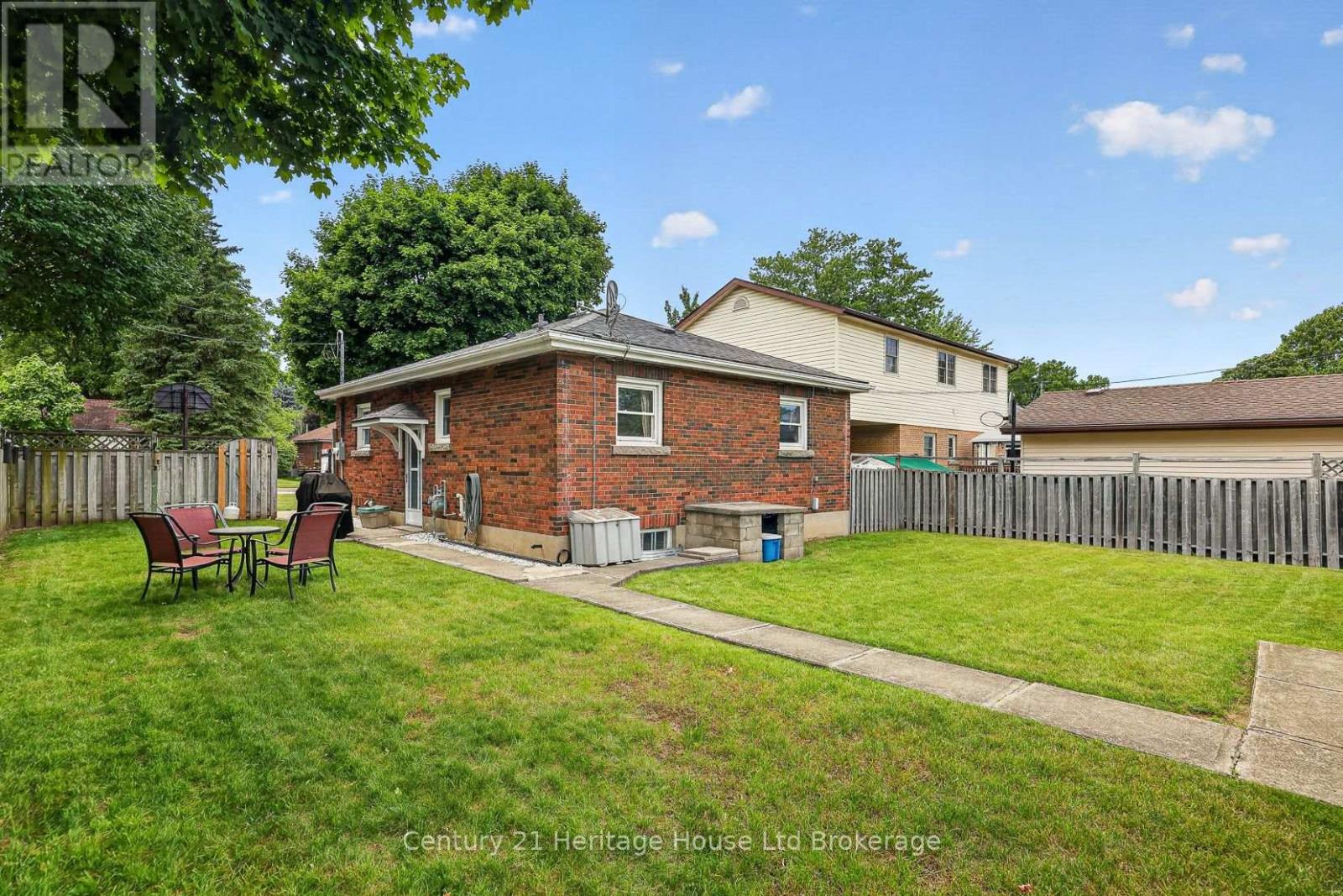 209 Butler Street Property Photo 26