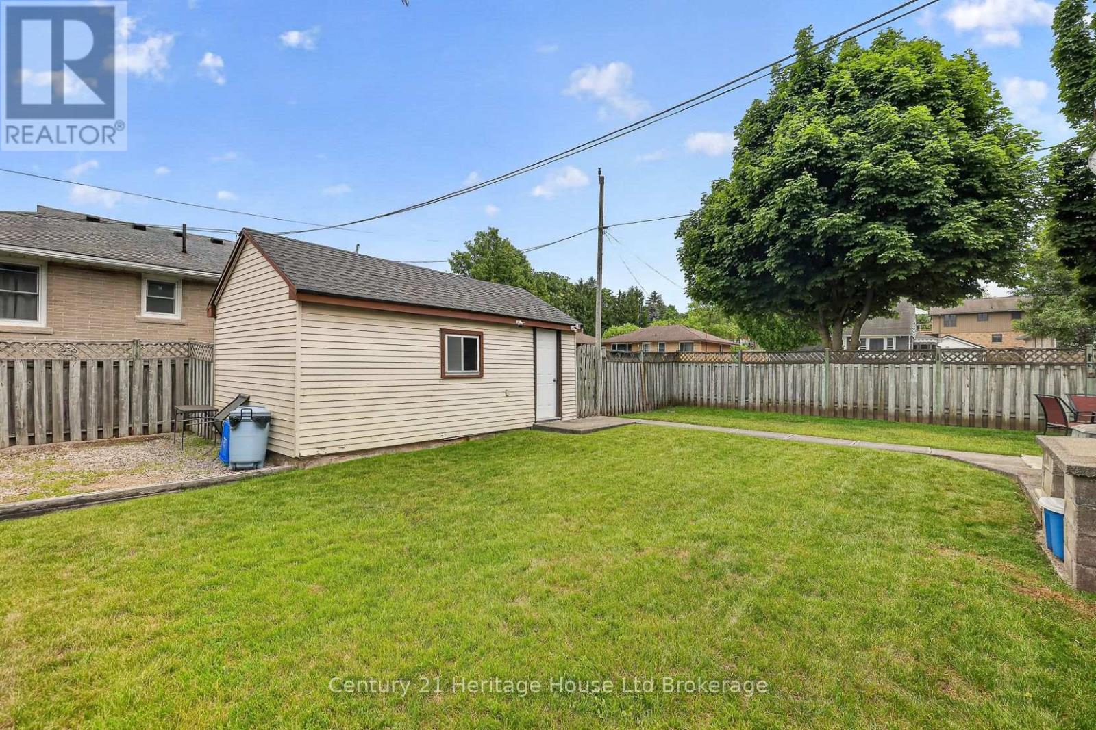 209 Butler Street Property Photo 28