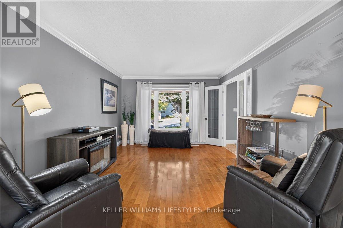 1879 Westgrove Drive Property Photo 8
