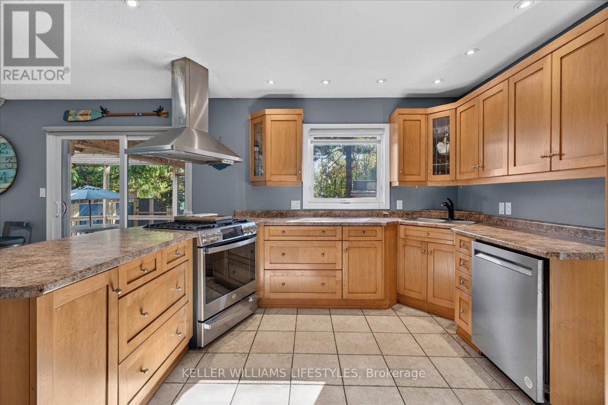 1879 Westgrove Drive Property Photo 11