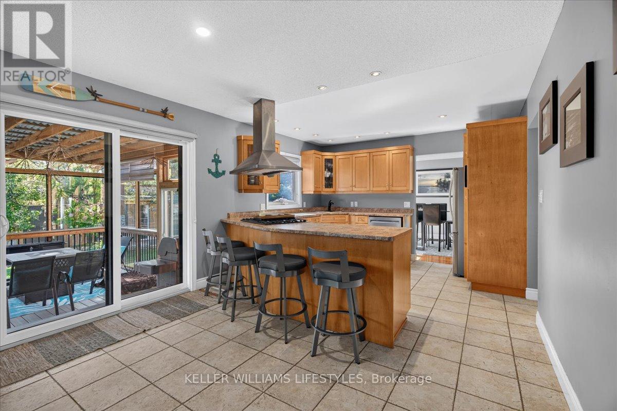 1879 Westgrove Drive Property Photo 13