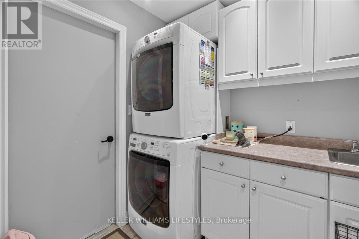 1879 Westgrove Drive Property Photo 16