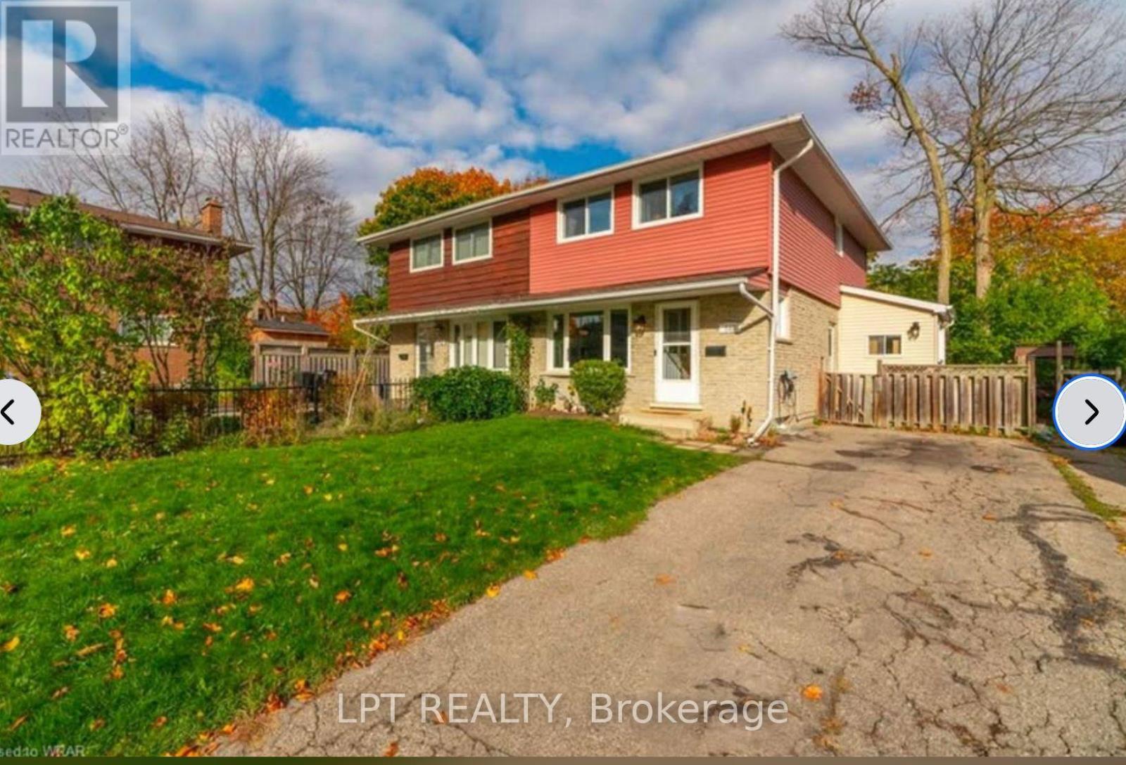 Upper - 240 Ingleside Place Property Photo 2