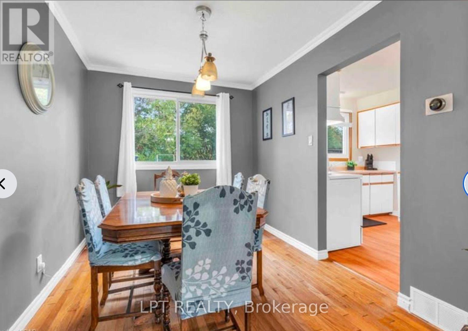 Upper - 240 Ingleside Place Property Photo 6