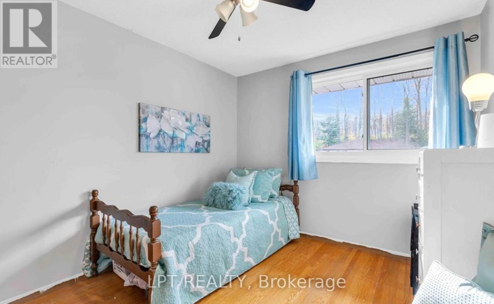 Upper - 240 Ingleside Place Property Photo 8