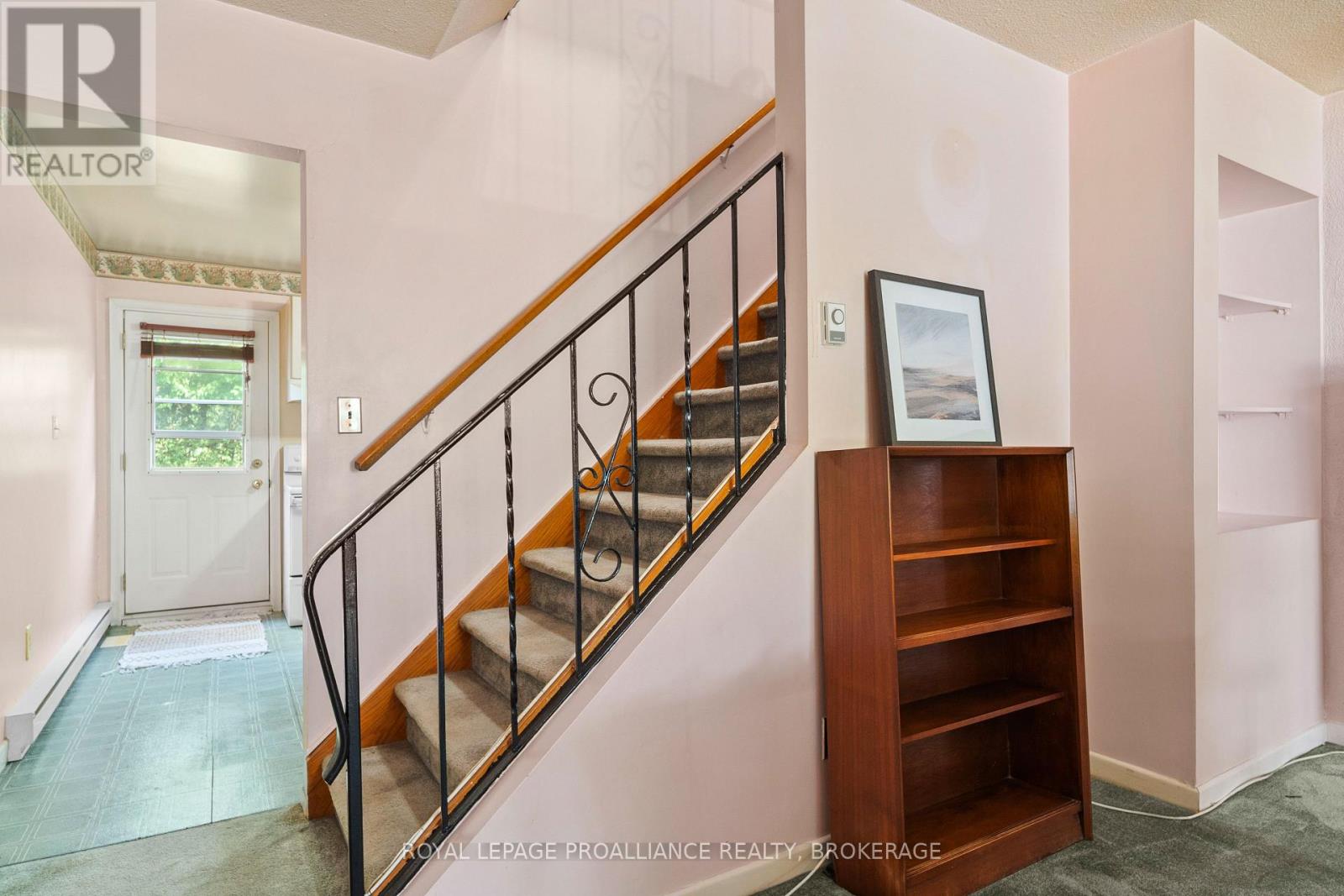 23 - 4427 Bath Road Property Photo 6