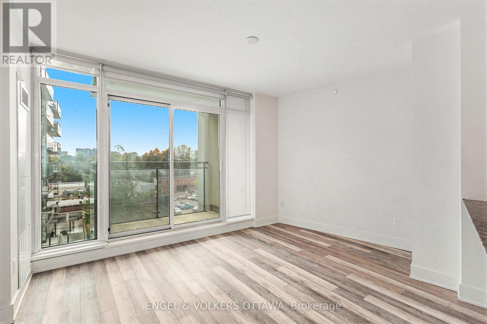 516 - 411 Mackay Street Property Photo 12