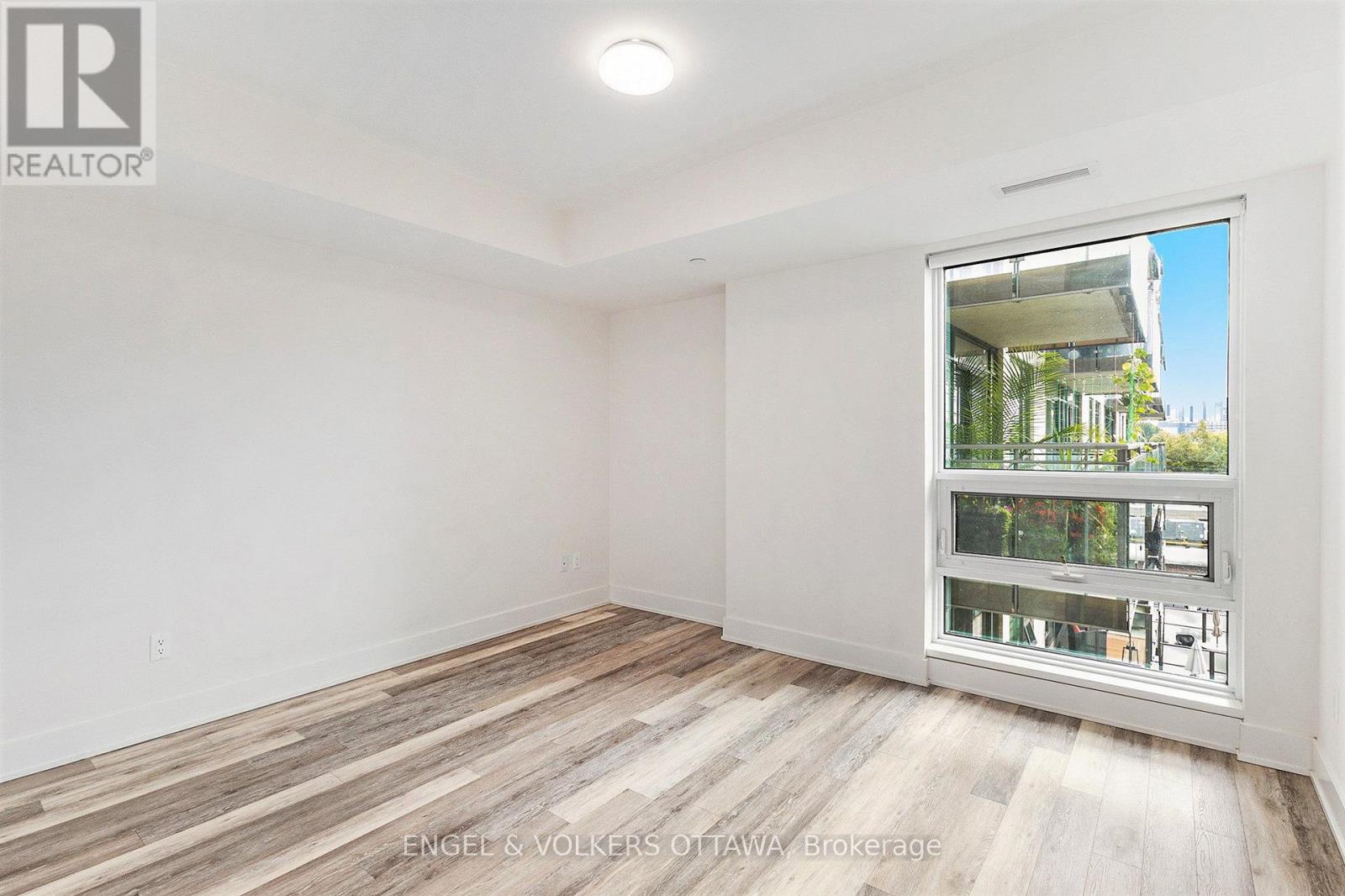 516 - 411 Mackay Street Property Photo 14